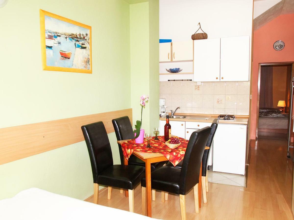 Apartmani Diana Makarska Luaran gambar