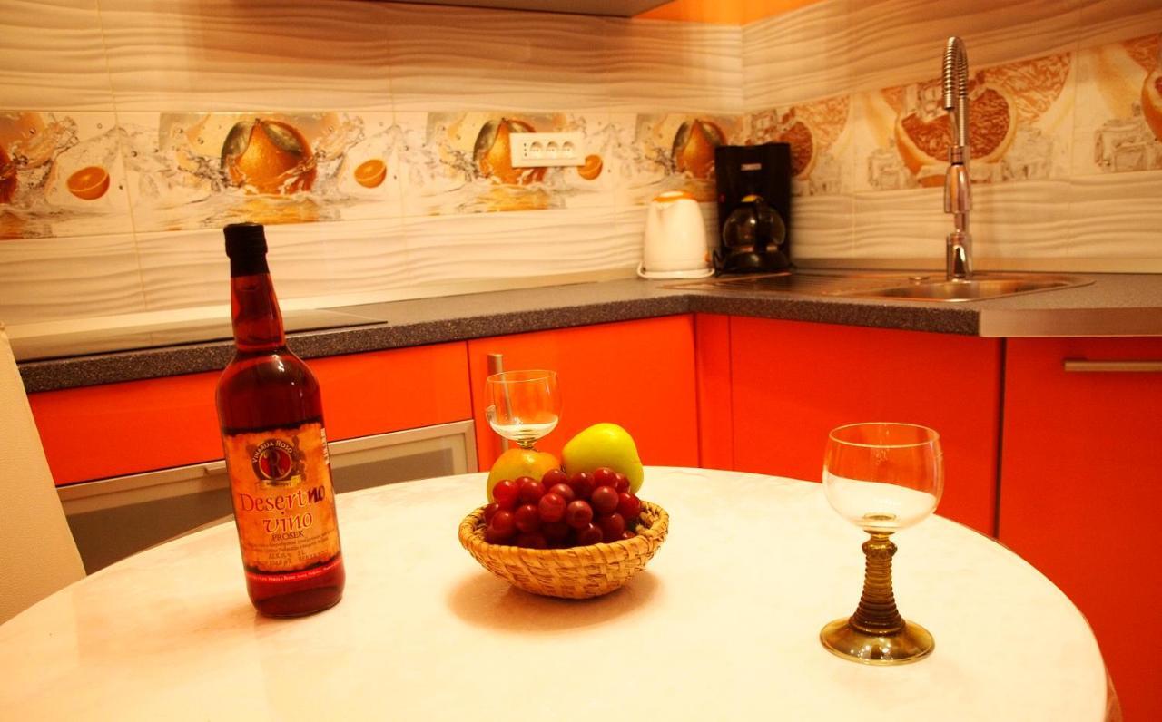 Apartmani Diana Makarska Luaran gambar